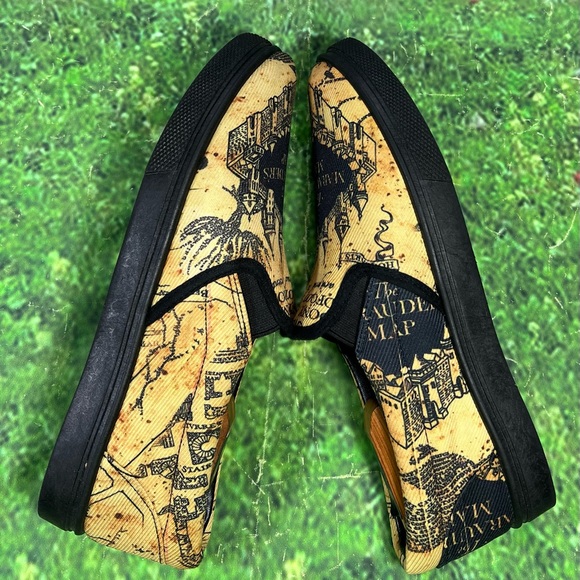 Harry Potter Size 7 Hogwarts School The Marauders Map Casual Mens Shoes - Picture 6 of 12